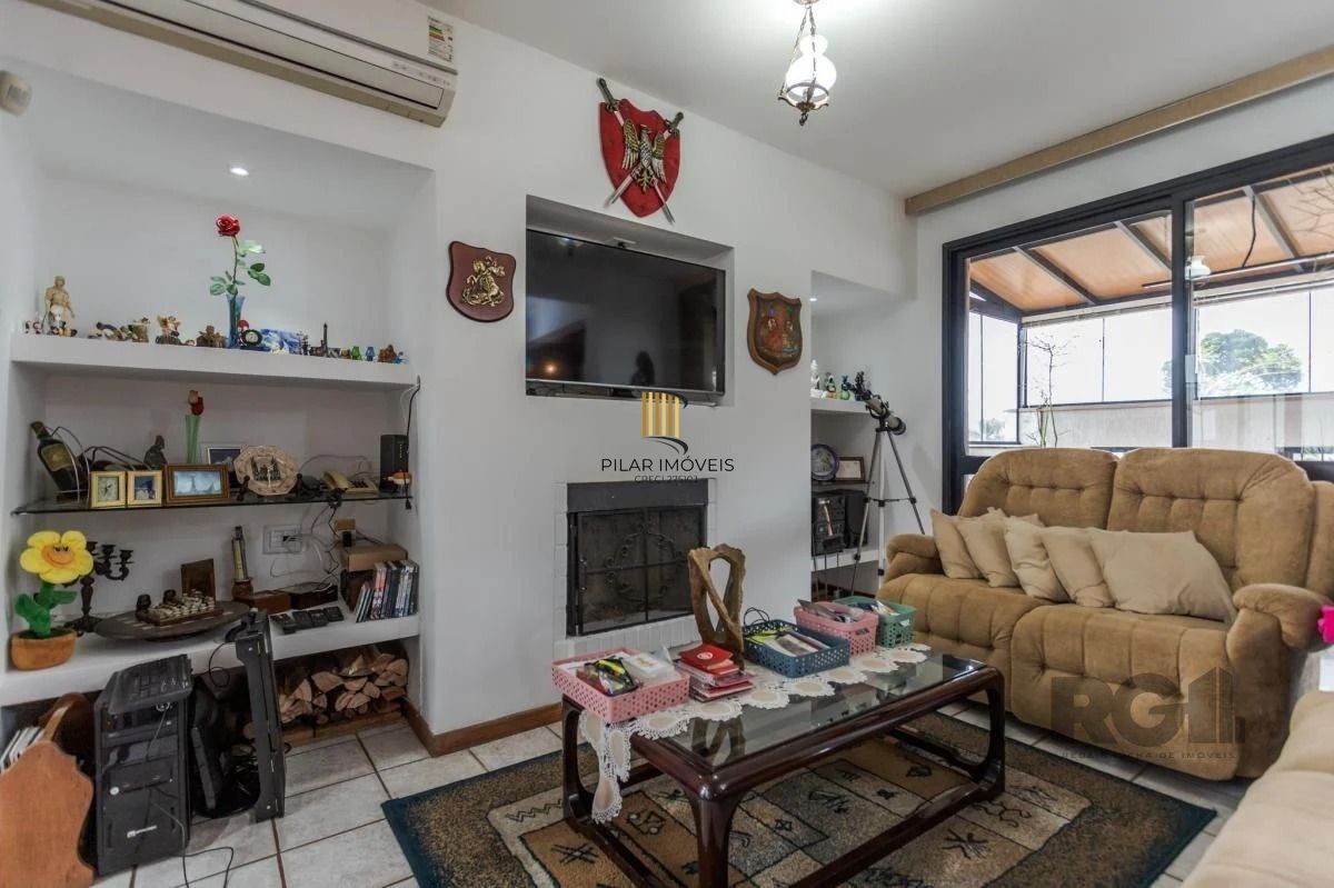 Cobertura 3 dormitórios no bairro Petrópolis