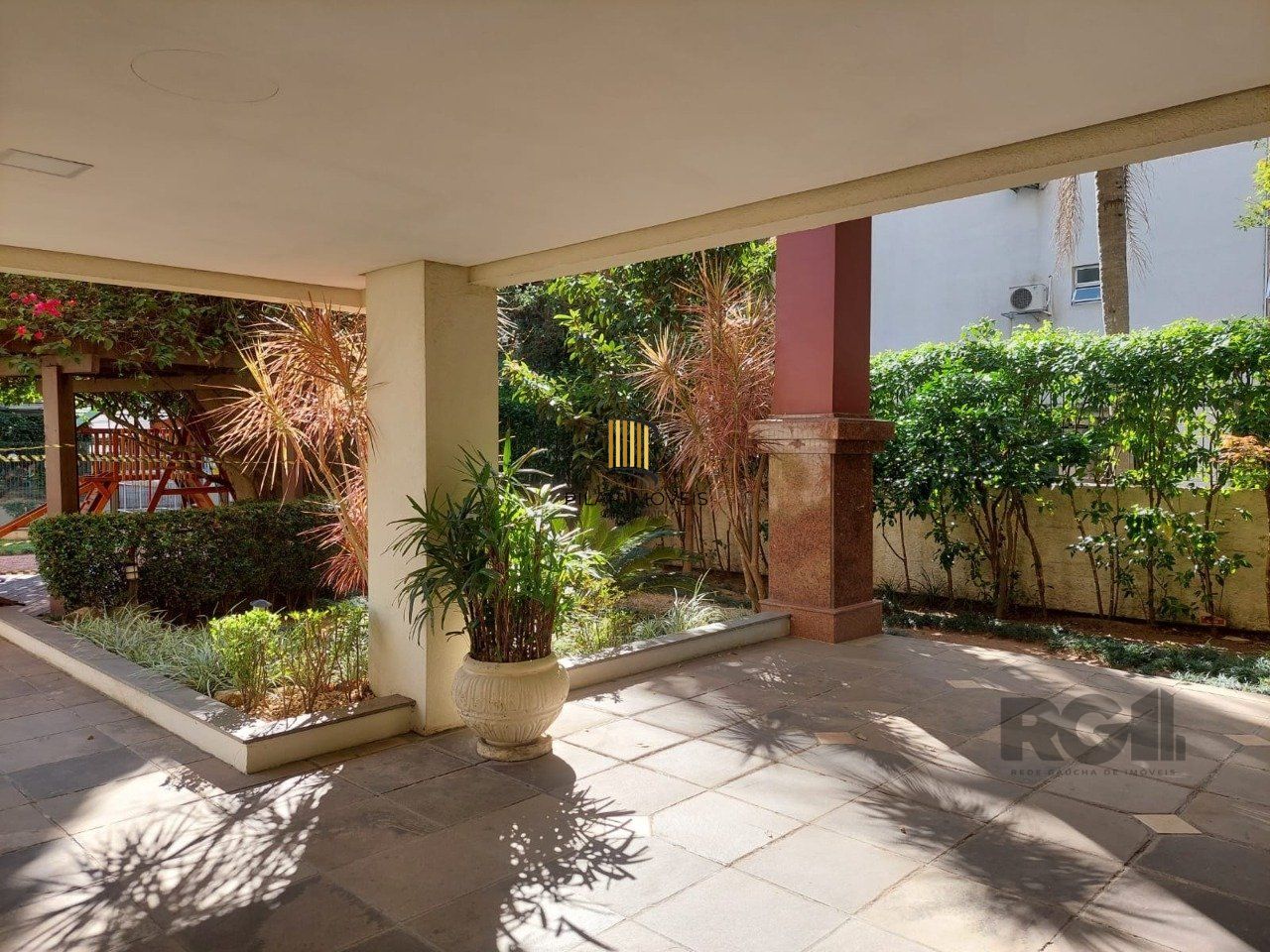 Apartamento 3 dormitórios no bairro Mont Serrat