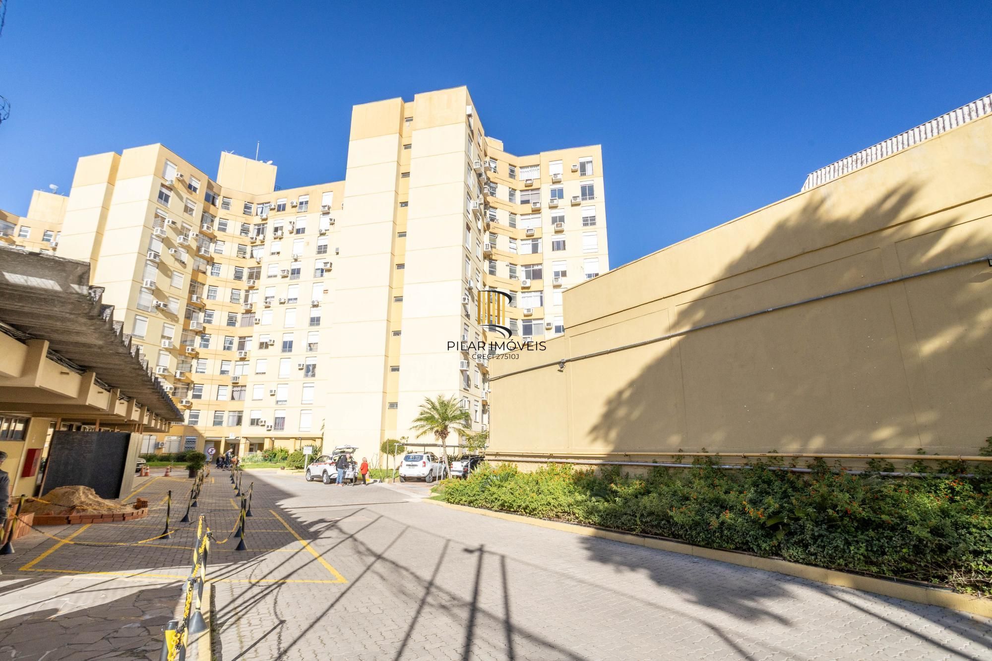 APARTAMENTO 2 DORMITÓRIOS MOBILIADO, NA WENCESLAU ESCOBAR TRISTEZA PORTO ALEGRE