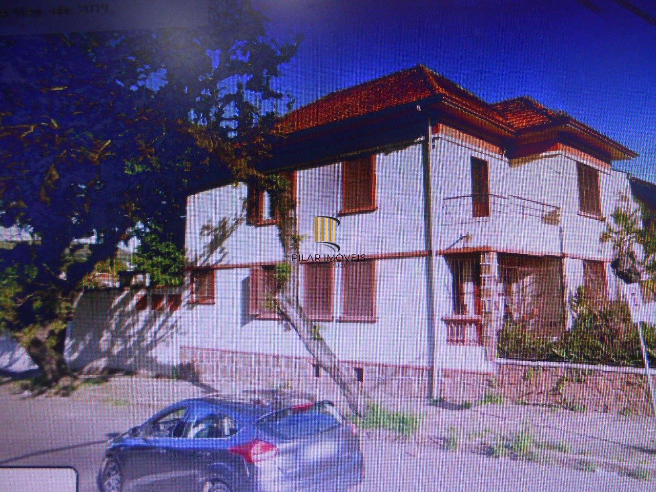 Casa para Venda - 240m², 3 dormitórios, sendo 1 suites, 3 vagas - Medianeira