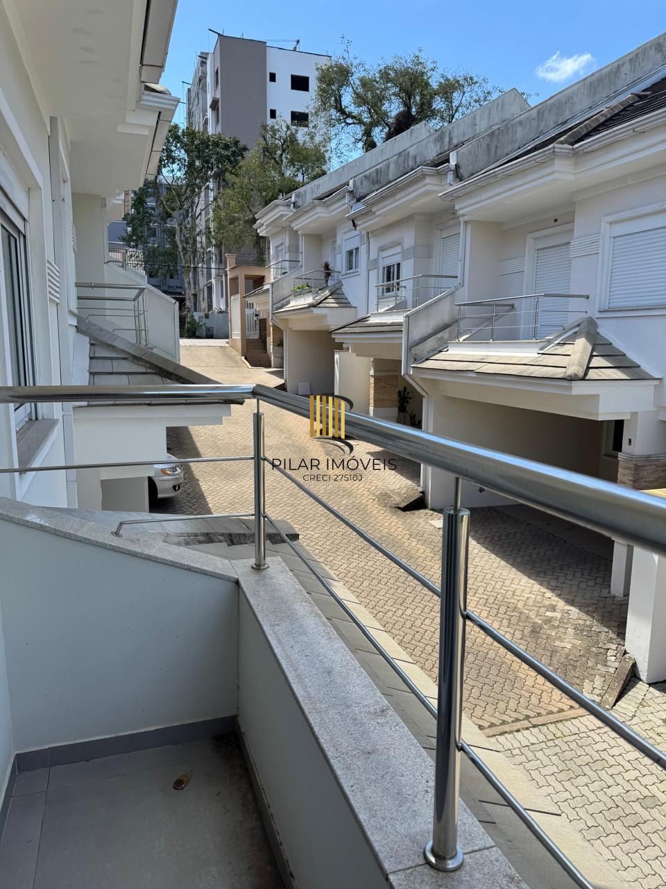 Oportunidade/Sobrado novo/Ágora House/Canoas/3Dorm/Suite/3 vagas de garagem