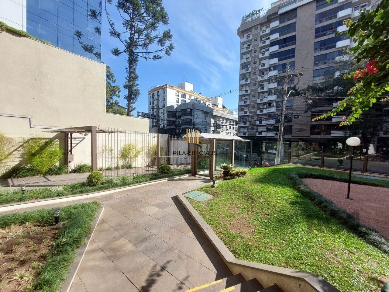 Apartamento 3 dormitórios no bairro Mont Serrat