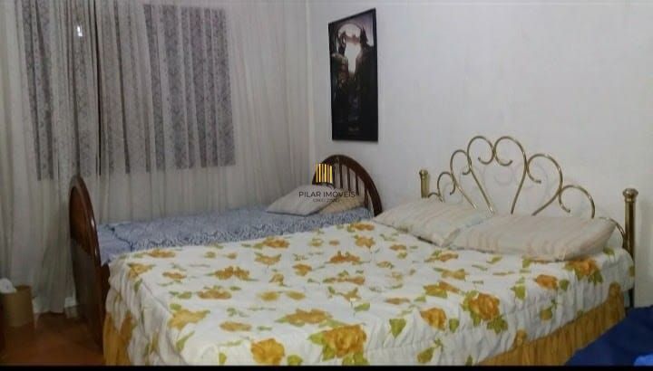 Casa para Venda - 120m², 2 dormitórios, 2 vagas - Jardim Floresta
