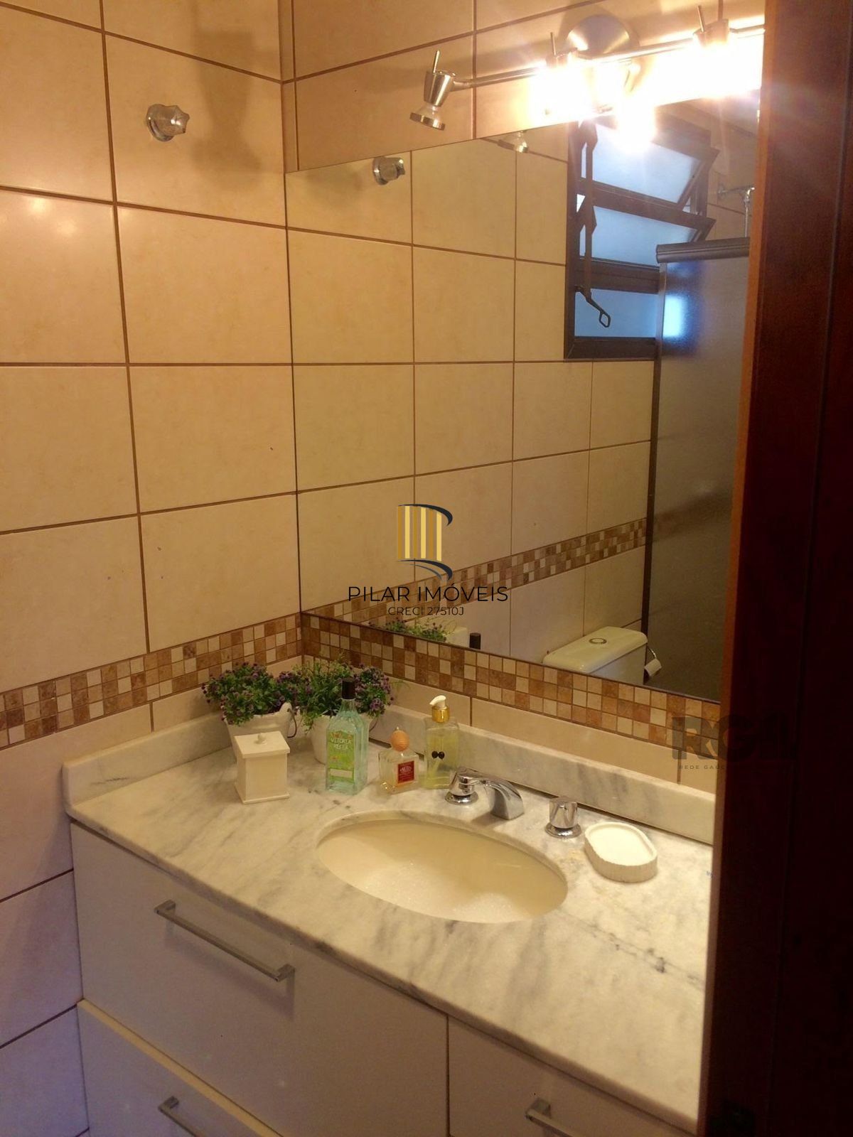 Apartamento 2 dormitórios no bairro Menino Deus