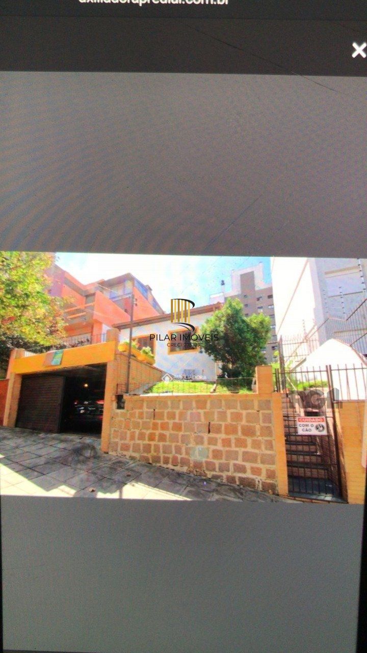 Casa para Venda - 247.5m², 3 dormitórios, 2 vagas - Petrópolis