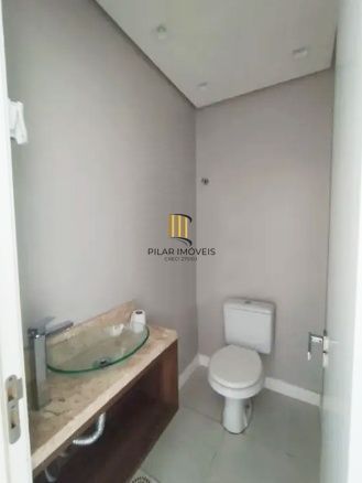 Casa 3 Quartos sendo 1 Suíte