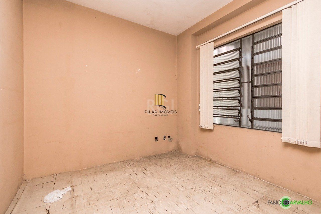 Casa para Venda - 307m², 4 dormitórios, sendo 2 suites, 3 vagas - Higienópolis