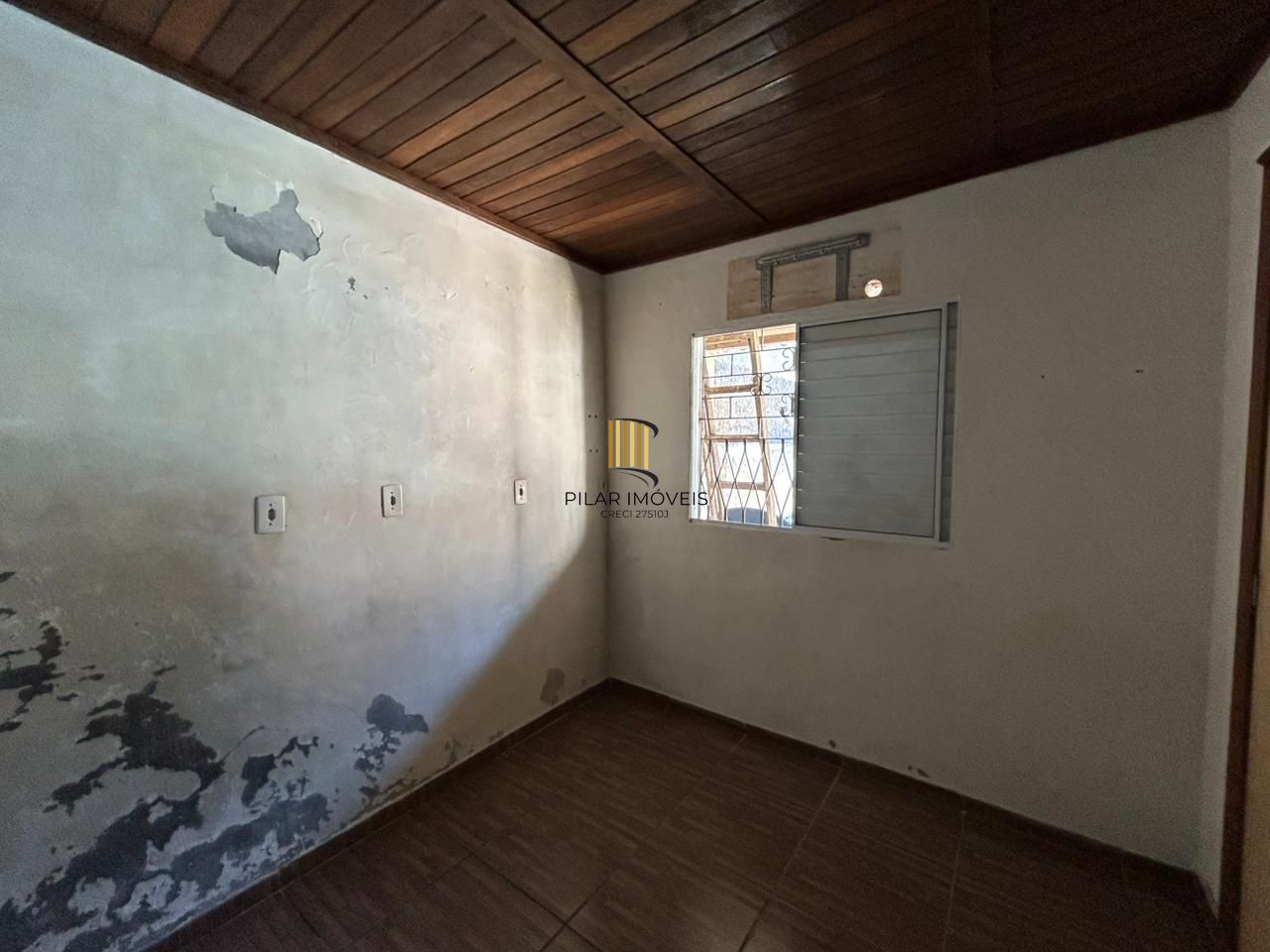 CASA COM 2 DORMITÓRIOS NO  BAIRRO FARRAPOS