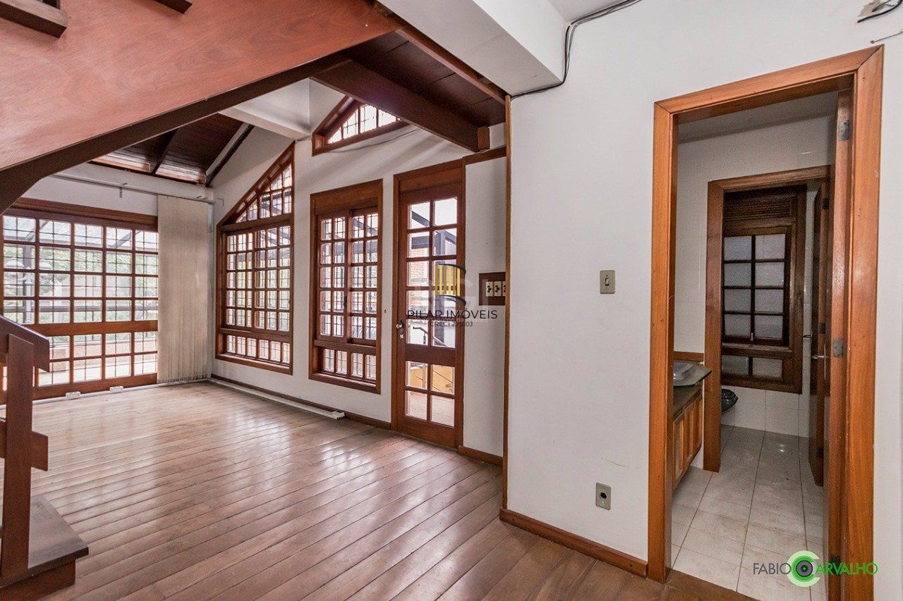 Casa para Venda - 307m², 4 dormitórios, sendo 2 suites, 3 vagas - Higienópolis