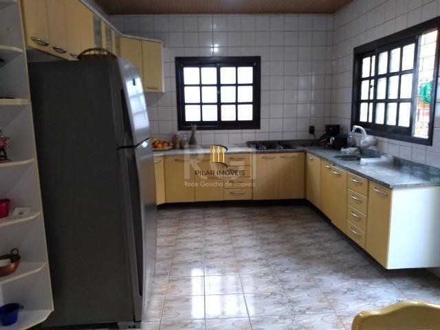 Casa para Venda - 300m², 4 dormitórios, 3 vagas - Sarandi
