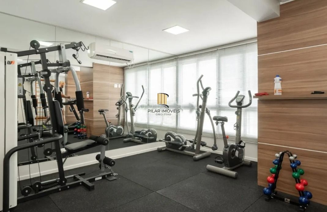 Apartamento com 2 quartos e 79m² à venda em Passo da Areia, Porto Alegre.