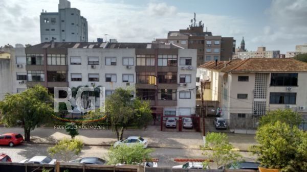 Apartamento para Venda - 68.9m², 2 dormitórios, Menino Deus