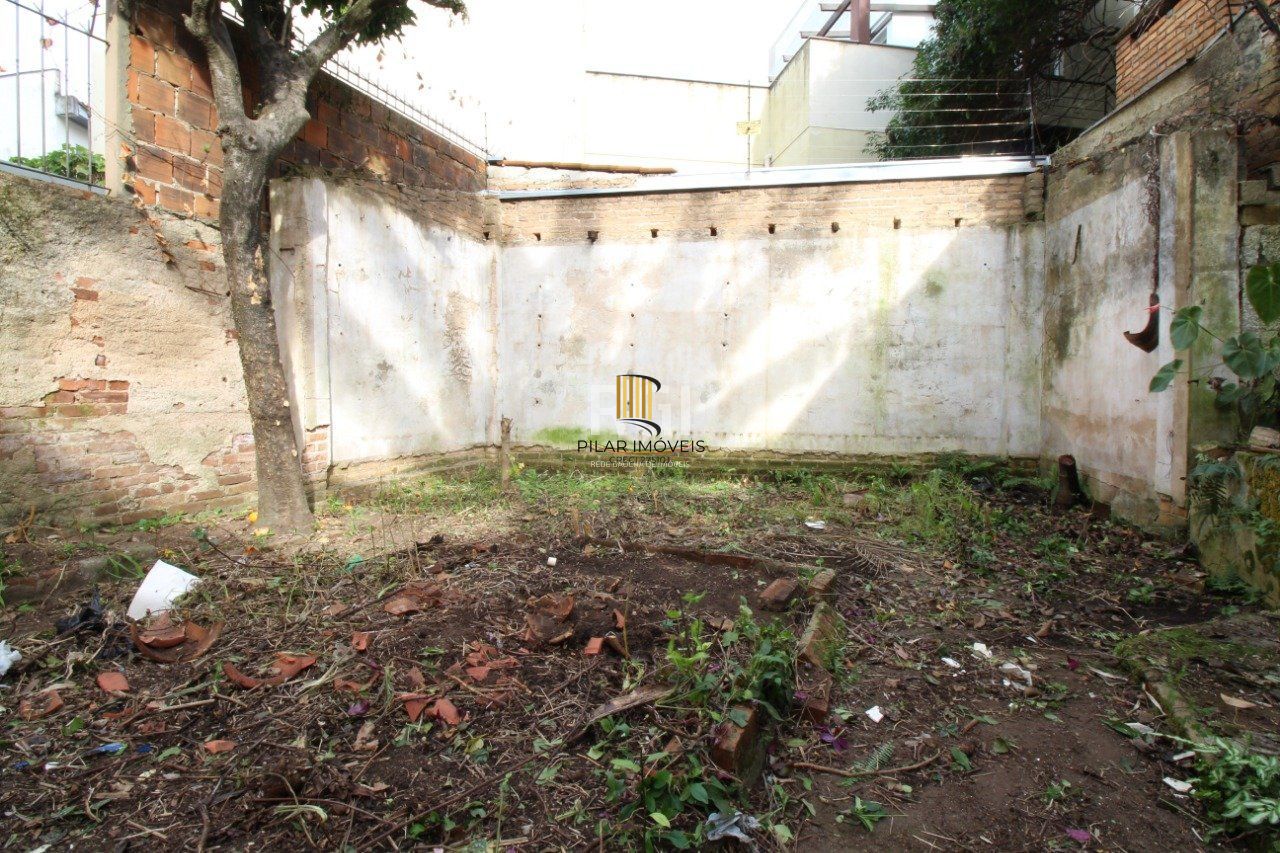 Casa 3 dormitórios no bairro São João