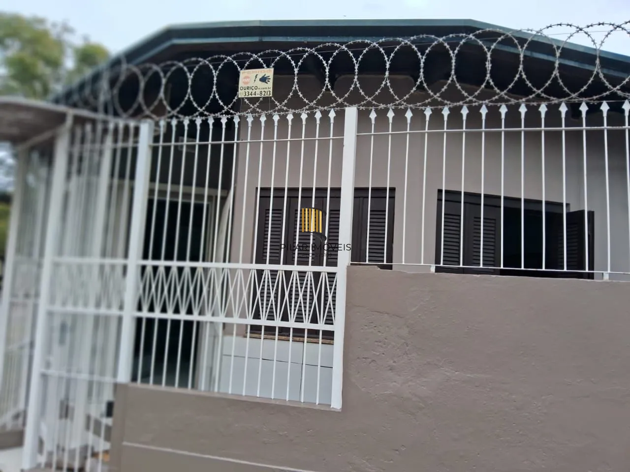 Casa para Venda - 132m², 3 dormitórios, sendo 1 suites, 3 vagas - Medianeira