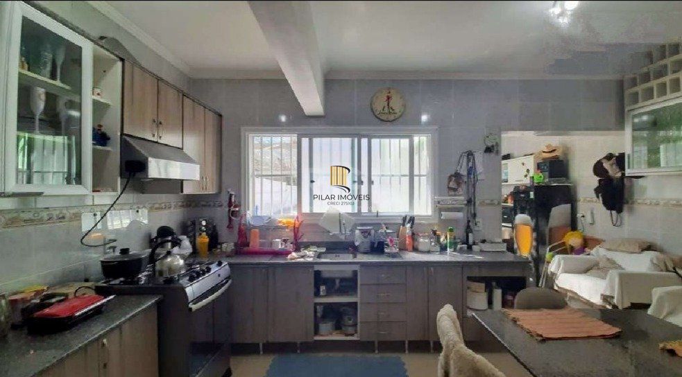 Casa para Venda - 171.46m², 3 dormitórios, sendo 1 suites, 4 vagas - Medianeira