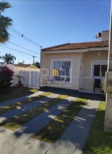 Casa Condominio para Venda - 90m², 2 dormitórios, 2 vagas - Olaria