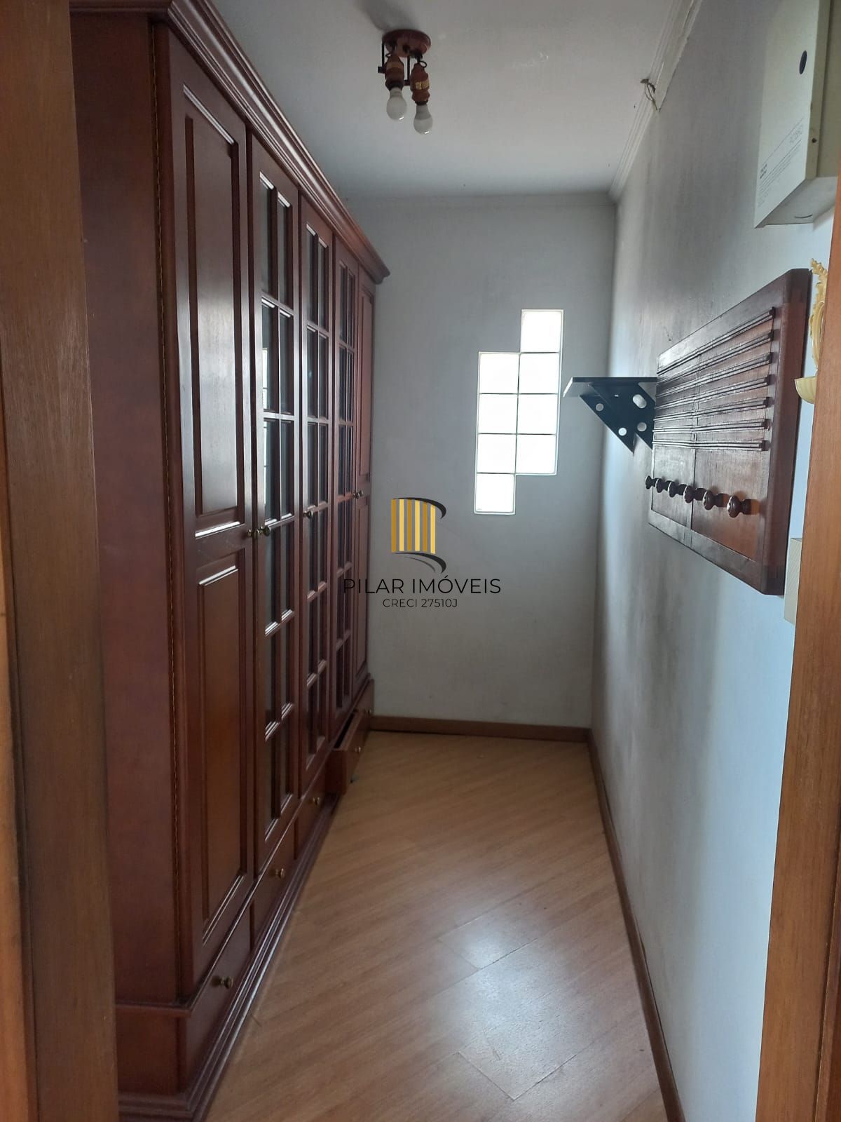Casa Completa com Piscina, Escritório e 6 Dormitórios