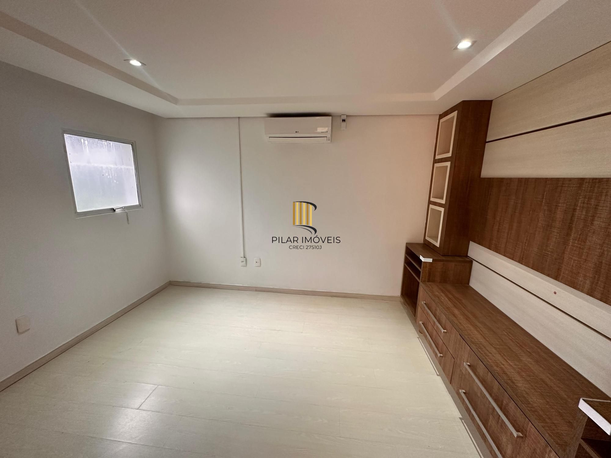 Casa em condomínio/03 dormitórios/02 vagas/Ecoville/Porto Alegre-RS