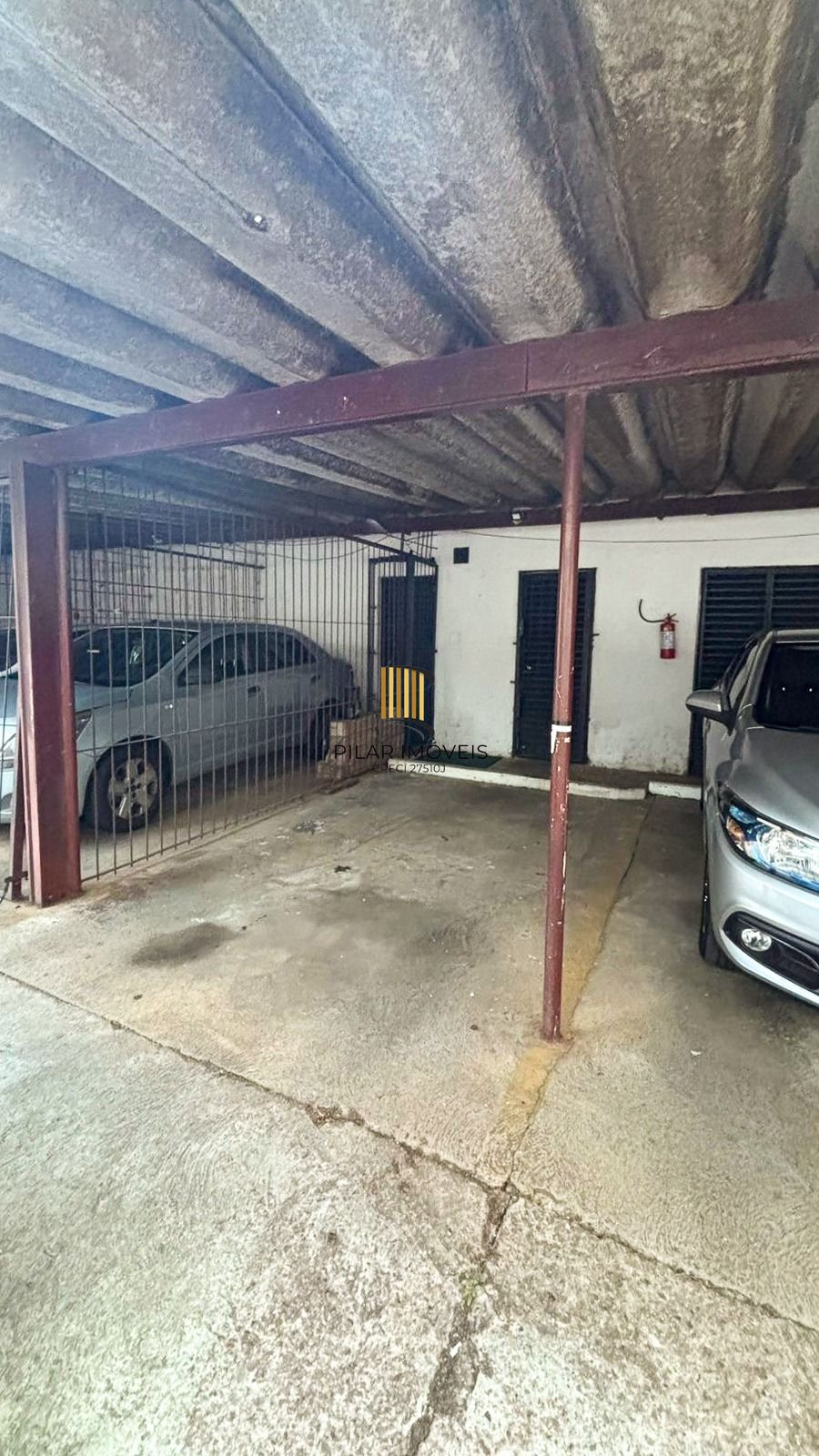 APARTAMENTO 2 DORMITÓRIOS COM VAGA NO JARDIM LEOPOLDINA EM PORTO ALEGRE