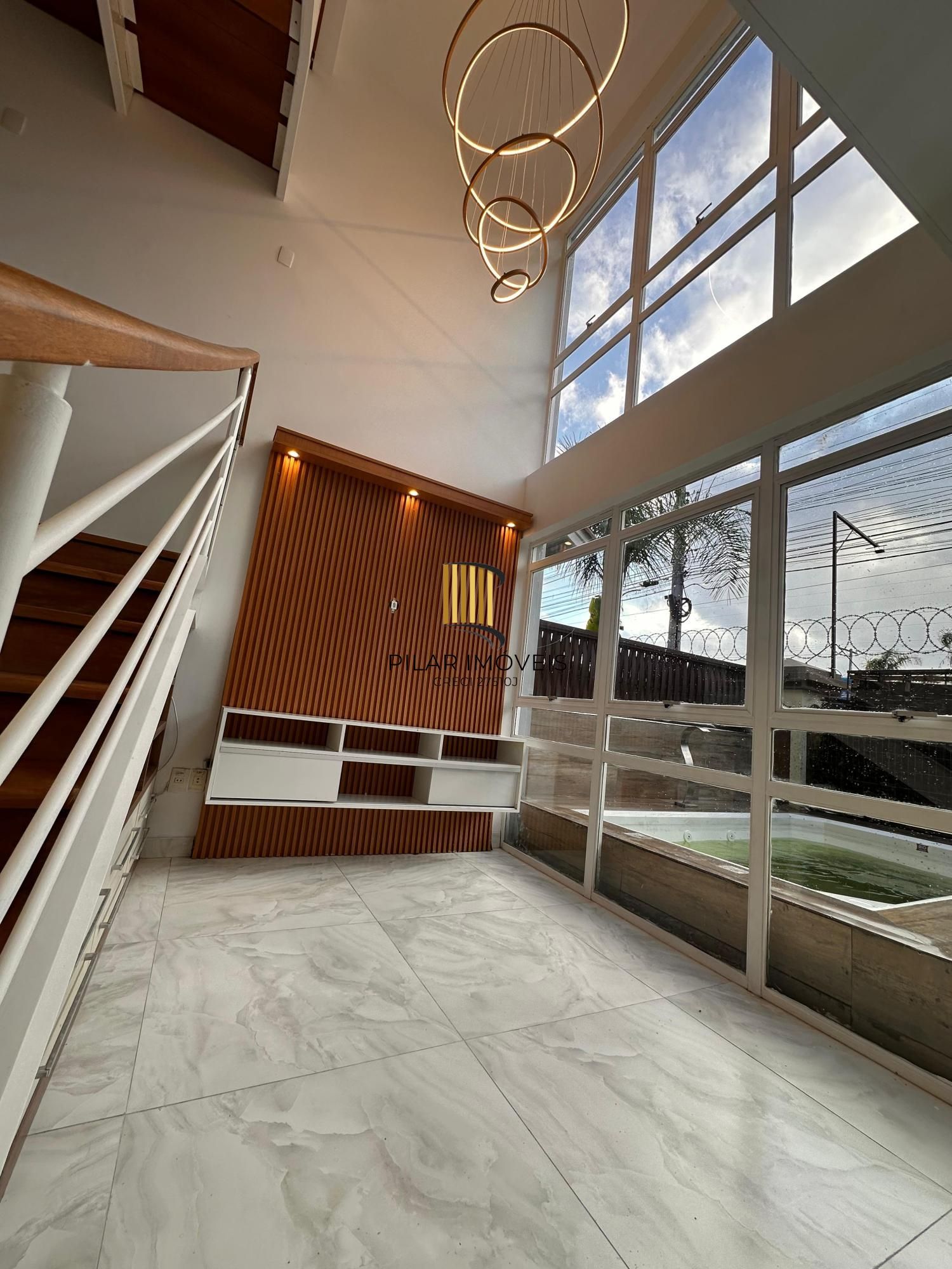 Casa em condomínio/03 dormitórios/02 vagas/Ecoville/Porto Alegre-RS