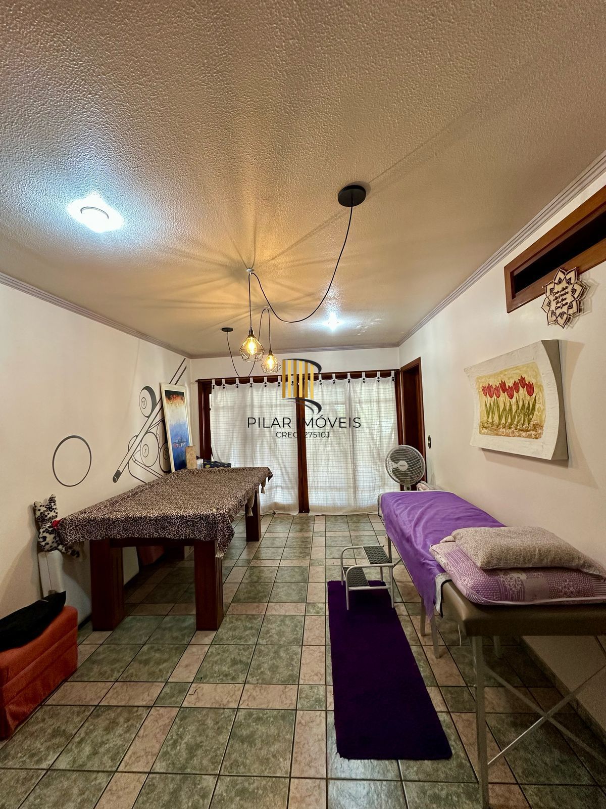 Sobrado 4 dormitórios, 256m2 no Nossa Sra. das Graças