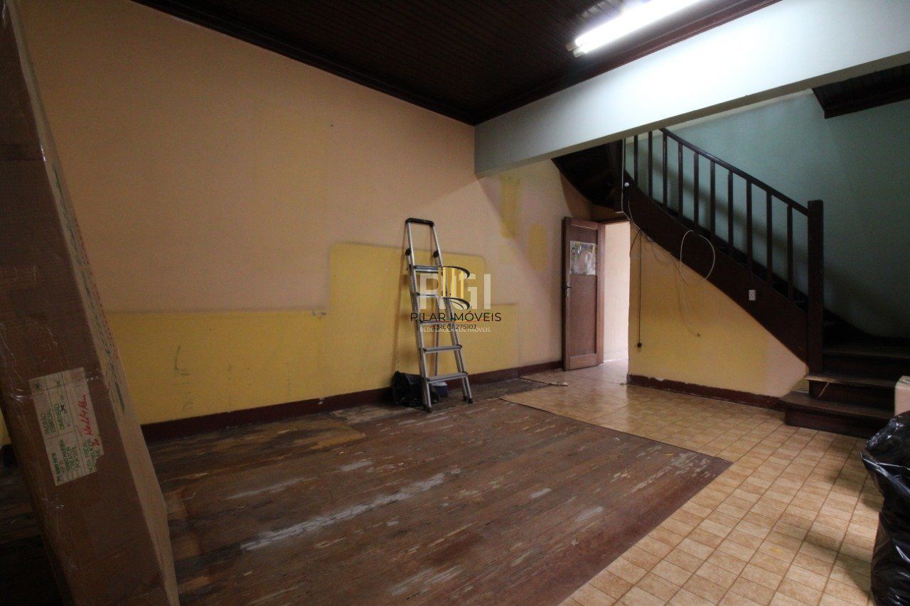 Casa 3 dormitórios no bairro São João