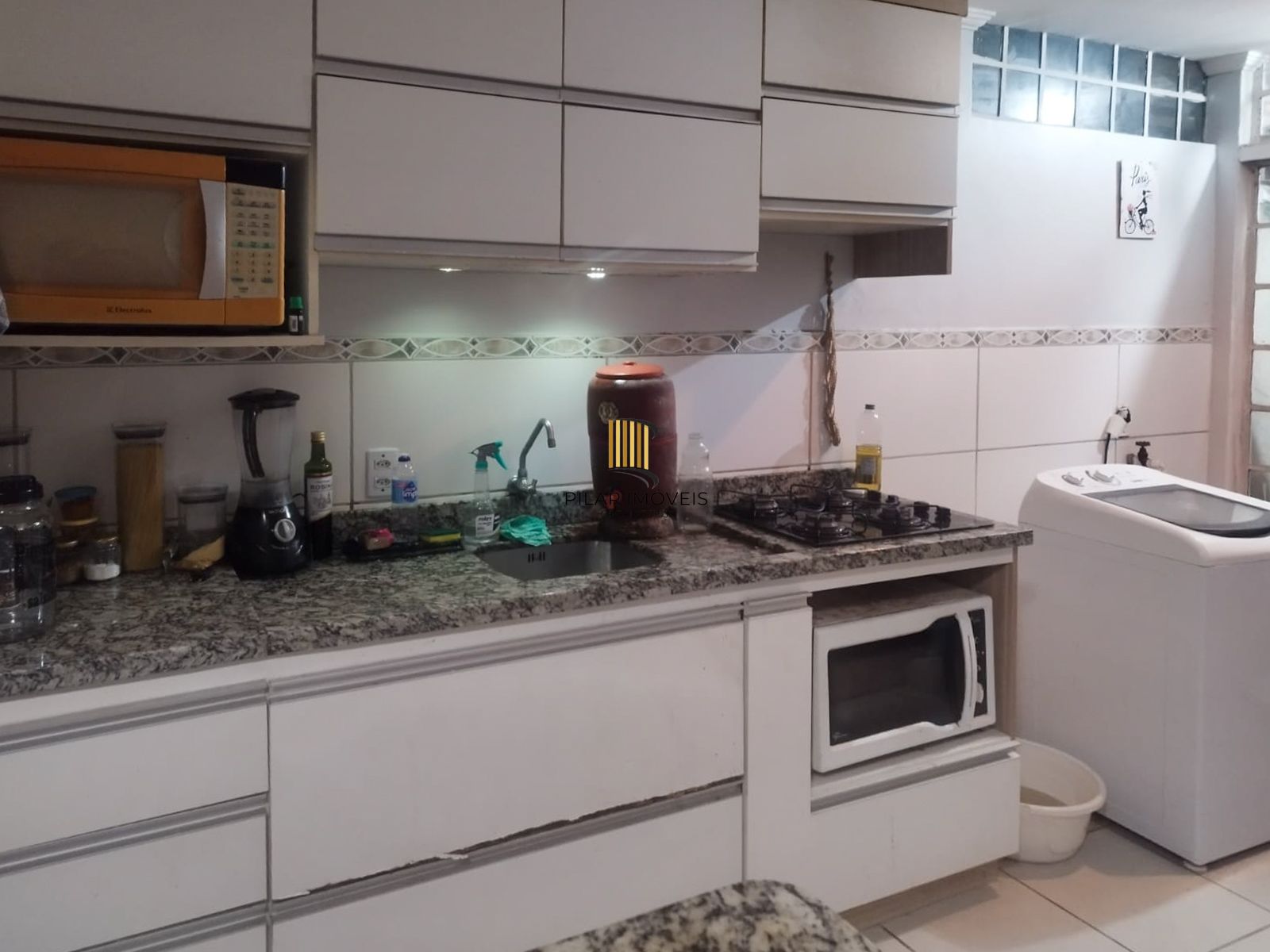 Apartamento de 1 dormitório semi-mobiliado no Bairro São João