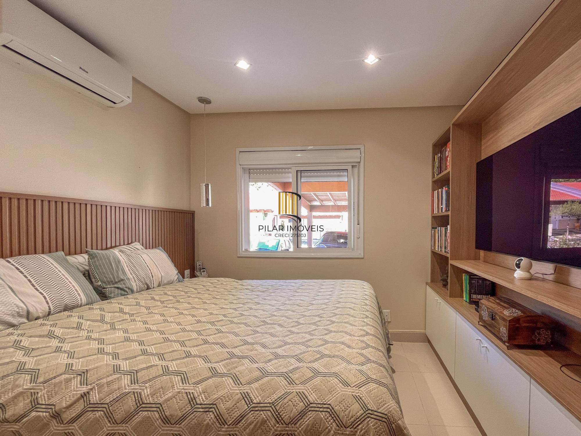 Casa em condomínio com 03 dormitórios no Alta Vista