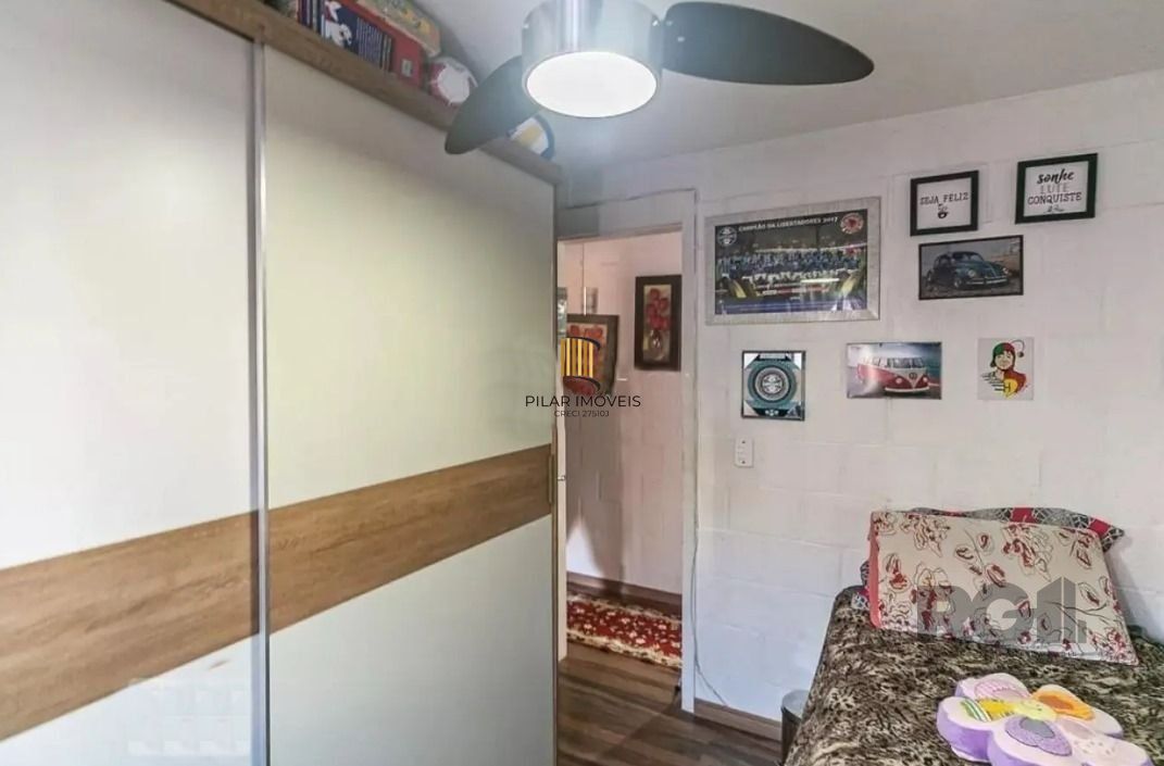 Apartamento 2 dormitórios no bairro Campo Novo
