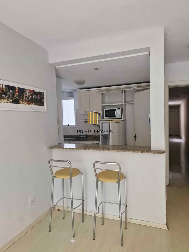 Apartamento Um dormitório/ vaga coberta/Menino Deus
