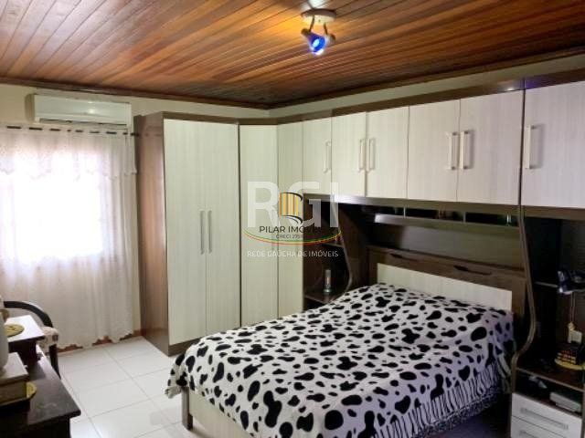 Casa para Venda - 186m², 3 dormitórios, sendo 1 suites, 2 vagas - Santa Isabel