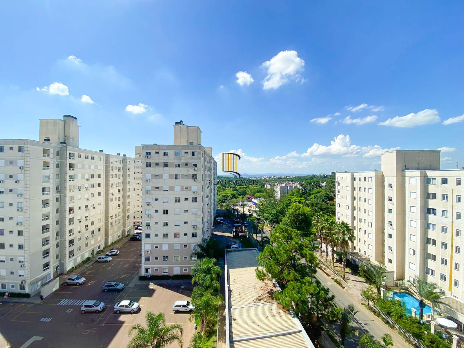 Apartamento / 2 Dormitórios / Sacada com Churrasqueira / 1 Vaga / Morro Santana / Porto Alegre / RS