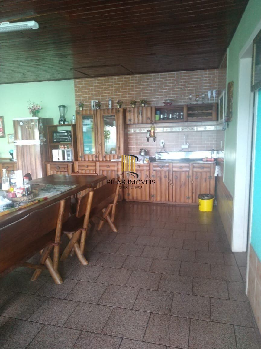 Casa 3 dormitórios no bairro São Judas Tadeu