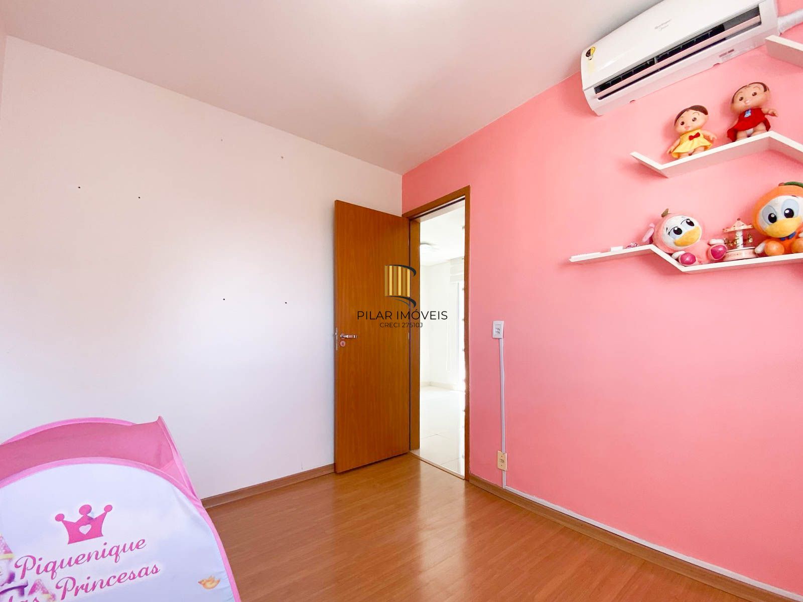 Apartamento / 2 Dormitórios / Sacada com Churrasqueira / 1 Vaga / Morro Santana / Porto Alegre / RS