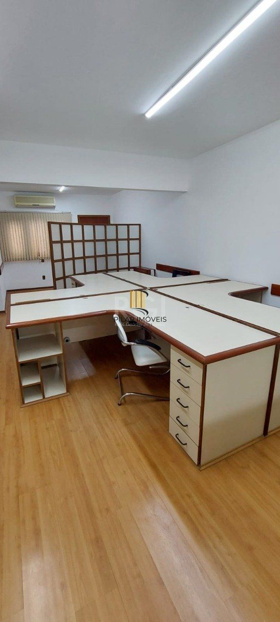 Ampla Sala Comercial, 2º andar, de fundos na Benjamin constant 