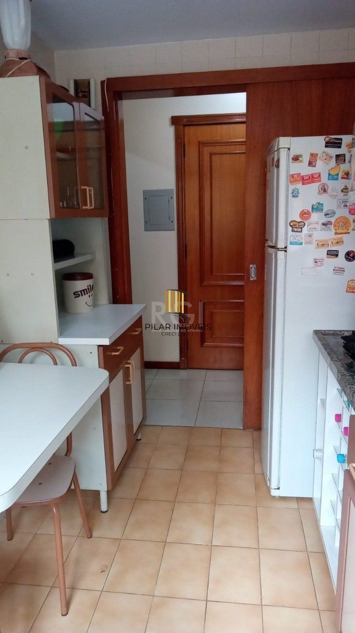 Apartamento para Venda - 93.08m², 2 dormitórios, 1 vaga - Petrópolis