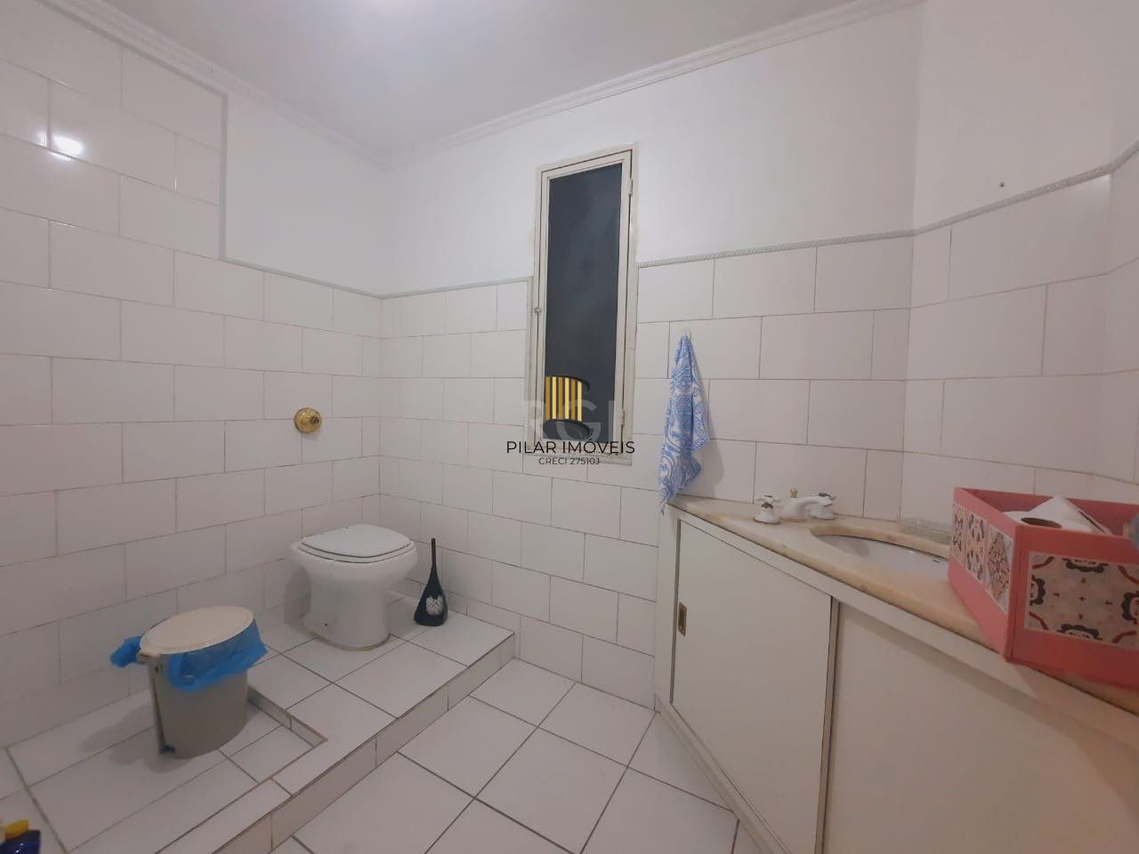 Apartamento para Venda - 107m², 2 dormitórios, sendo 1 suites, 1 vaga - Floresta