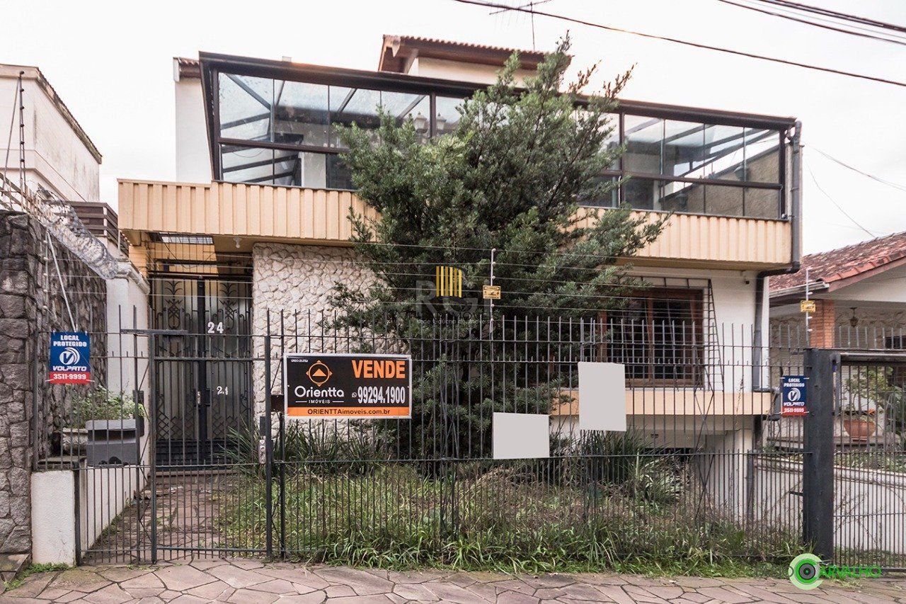 Casa para Venda - 307m², 4 dormitórios, sendo 2 suites, 3 vagas - Higienópolis