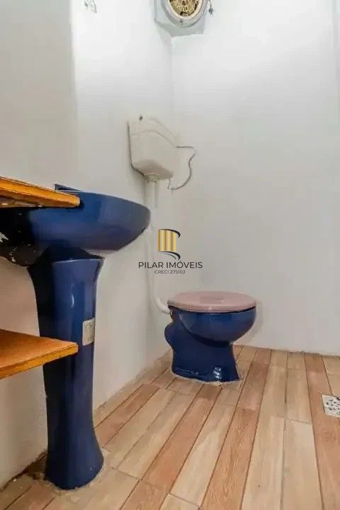 Sala comercial à venda na Avenida Azenha/ 68M²
