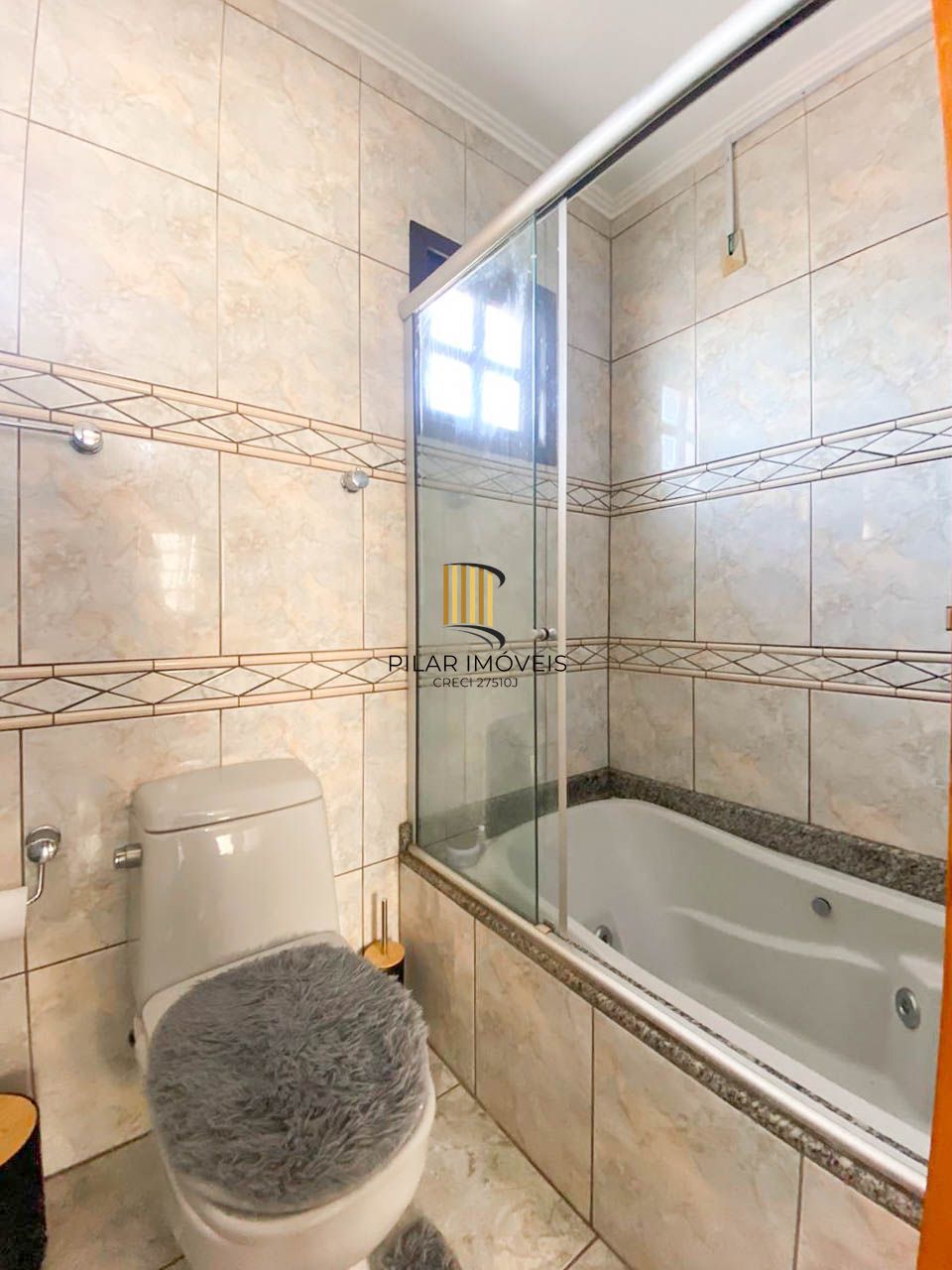 Casa / 3 Quartos / 1 Suíte / Piscina / Cgurrasqueira / 4 Vagas / Porto Verde / Jardim Algarve / Alvorada / RS