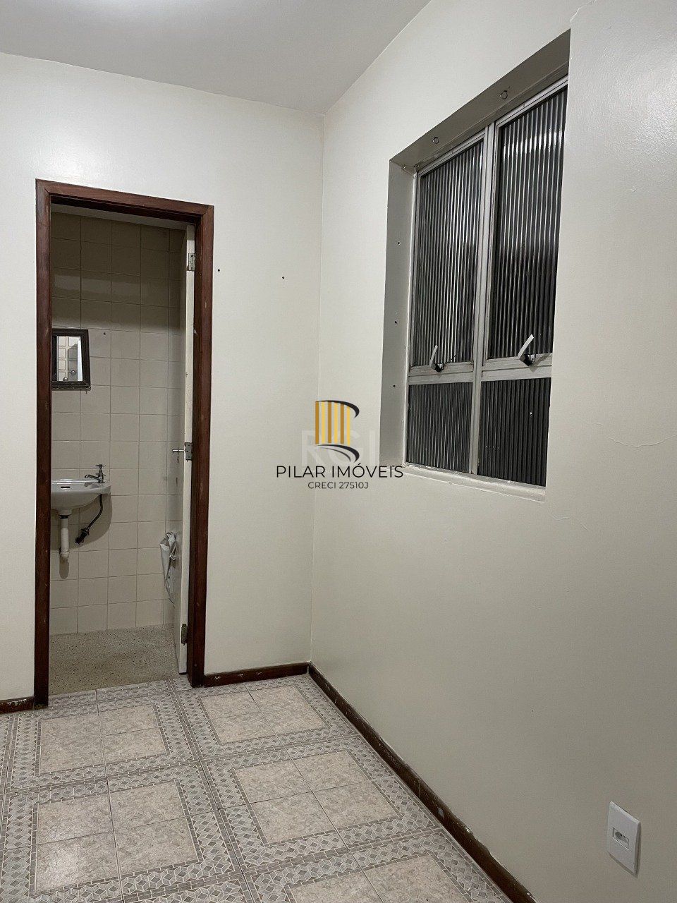 Apartamento para Venda - 87m², 3 dormitórios, Floresta