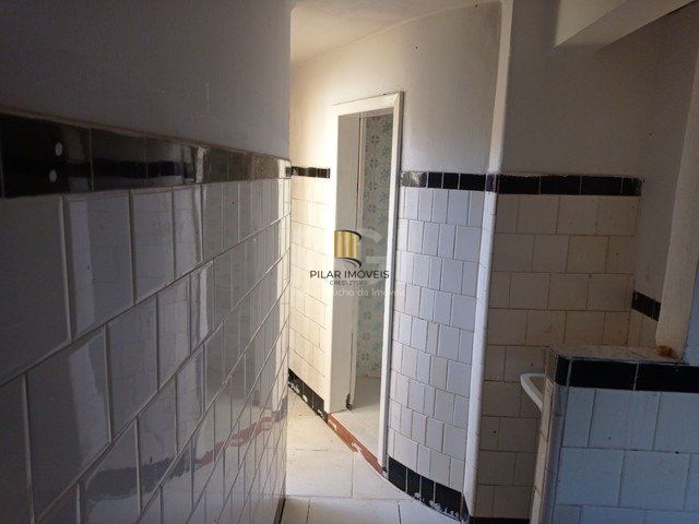 Casa para Venda - 200m², 4 dormitórios, 4 vagas - Passo da Areia