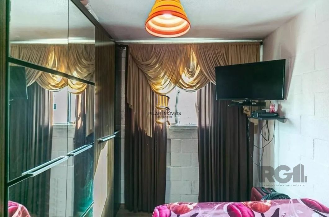 Apartamento 2 dormitórios no bairro Campo Novo