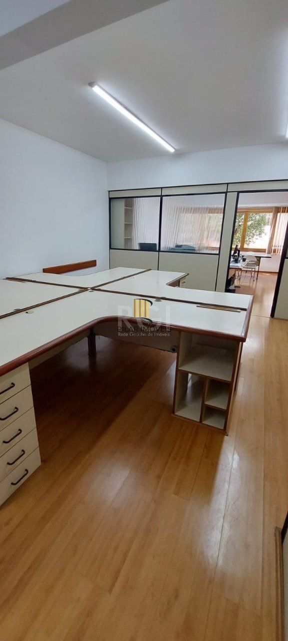 Ampla Sala Comercial, 2º andar, de fundos na Benjamin constant 