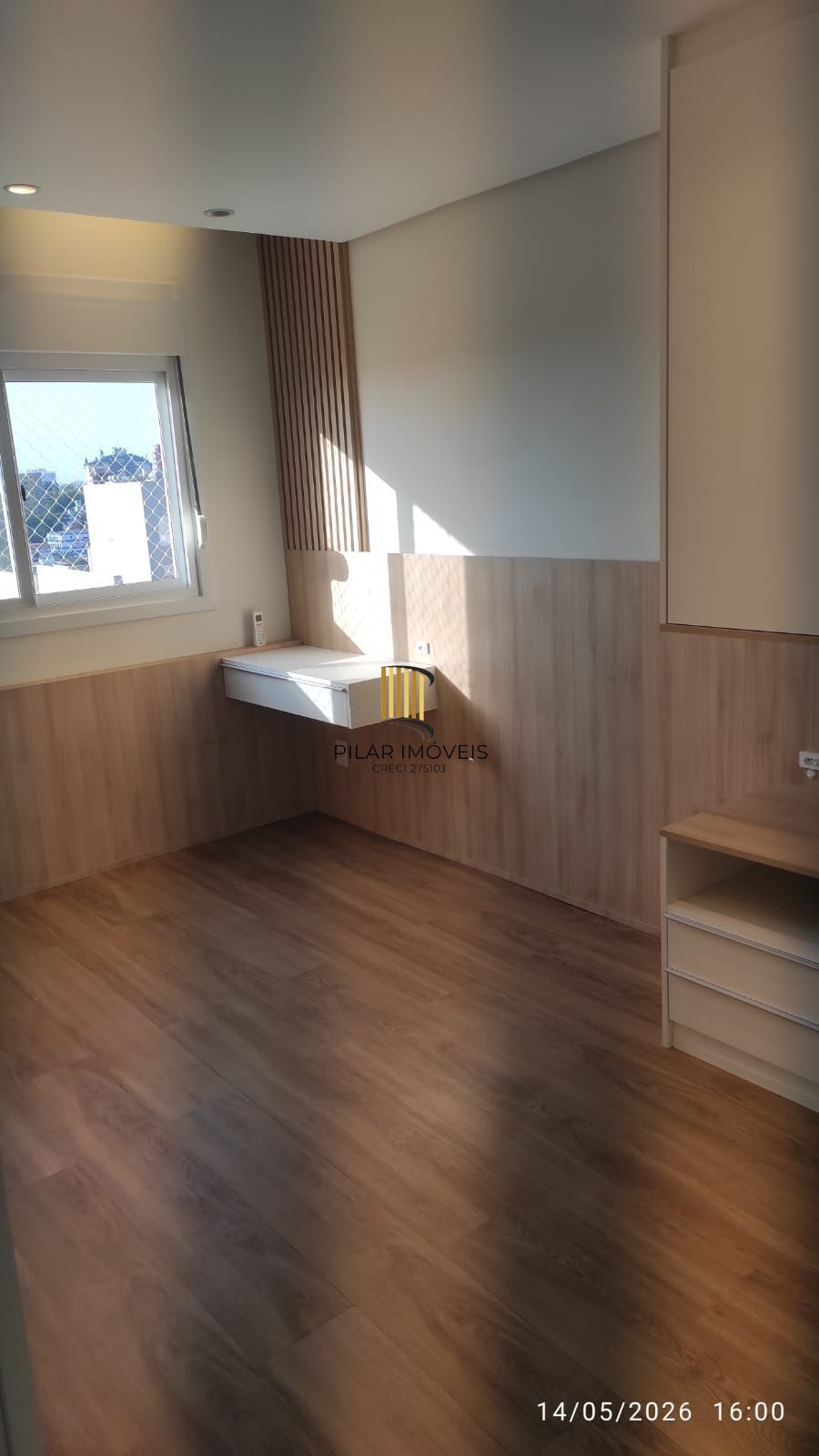 Apartamento a venda / Proximo ao Forúm / 2 Dorm.
