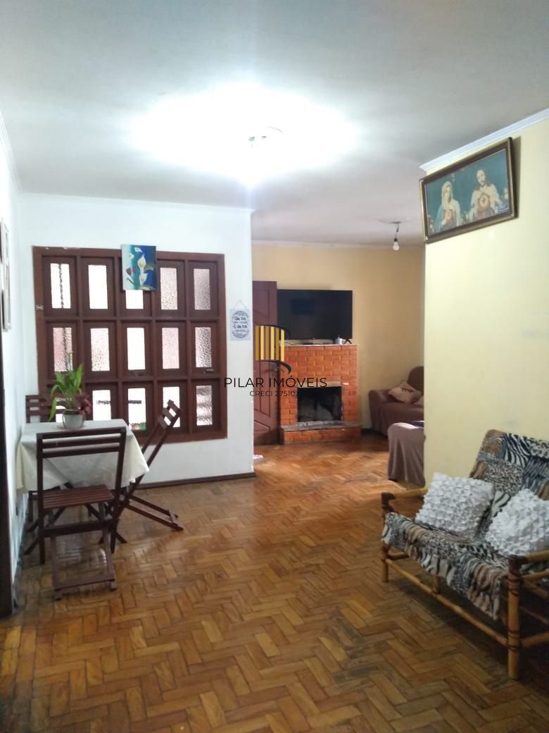Casa 3 dormitórios no bairro Marechal Rondon