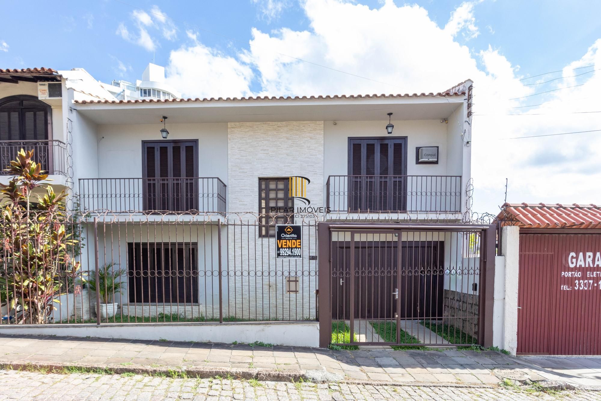 CASA SOBRADO 3 DORMITÓRIOS 1 SUITE 3 VAGAS NO BAIRRO HIGIENÓPOLIS EM PORTO ALEGRE - Pilar Imóveis