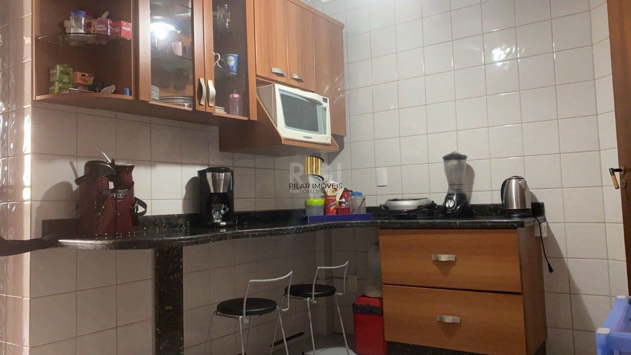 Apartamento para Venda - 123m², 2 dormitórios, sendo 1 suites, 1 vaga - Centro