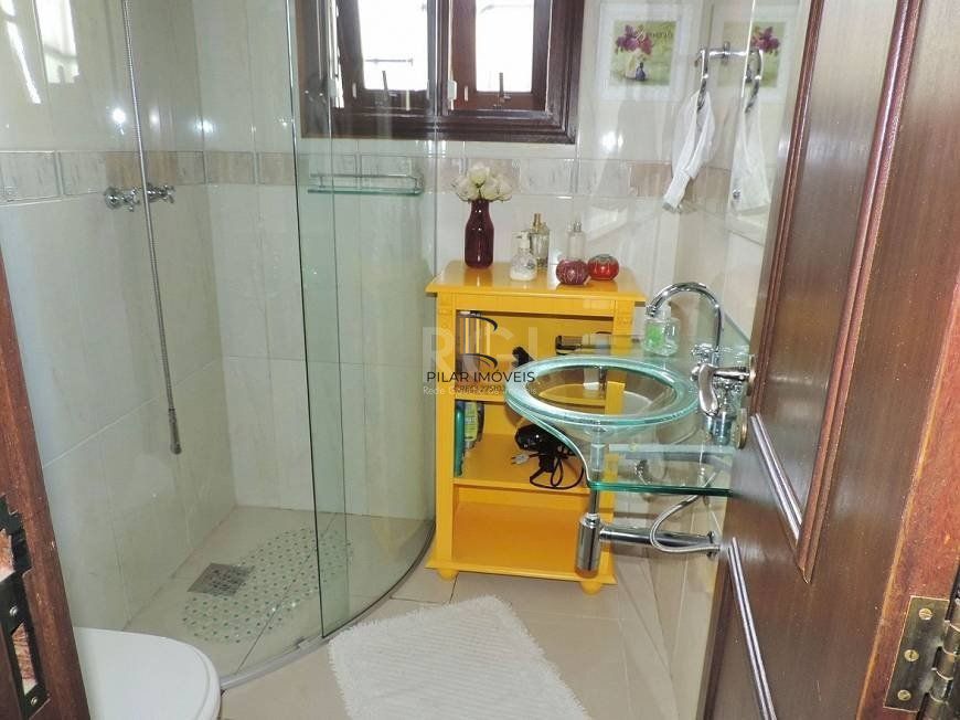 Casa para Venda - 229m², 3 dormitórios, sendo 1 suites, 1 vaga - São Geraldo