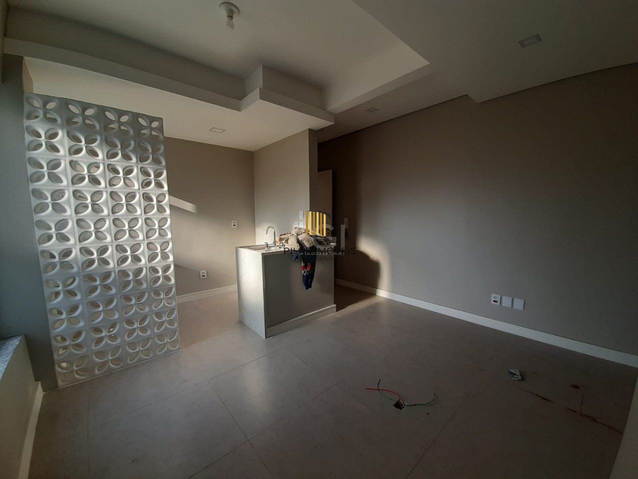 Predio para Venda - 0m², 0 dormitórios, 5 vagas - Cidade Baixa